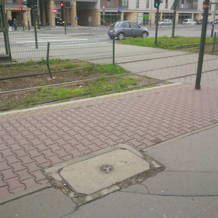 Kraków. Ciąg pieszo-rowerowy ul. Kapelanka